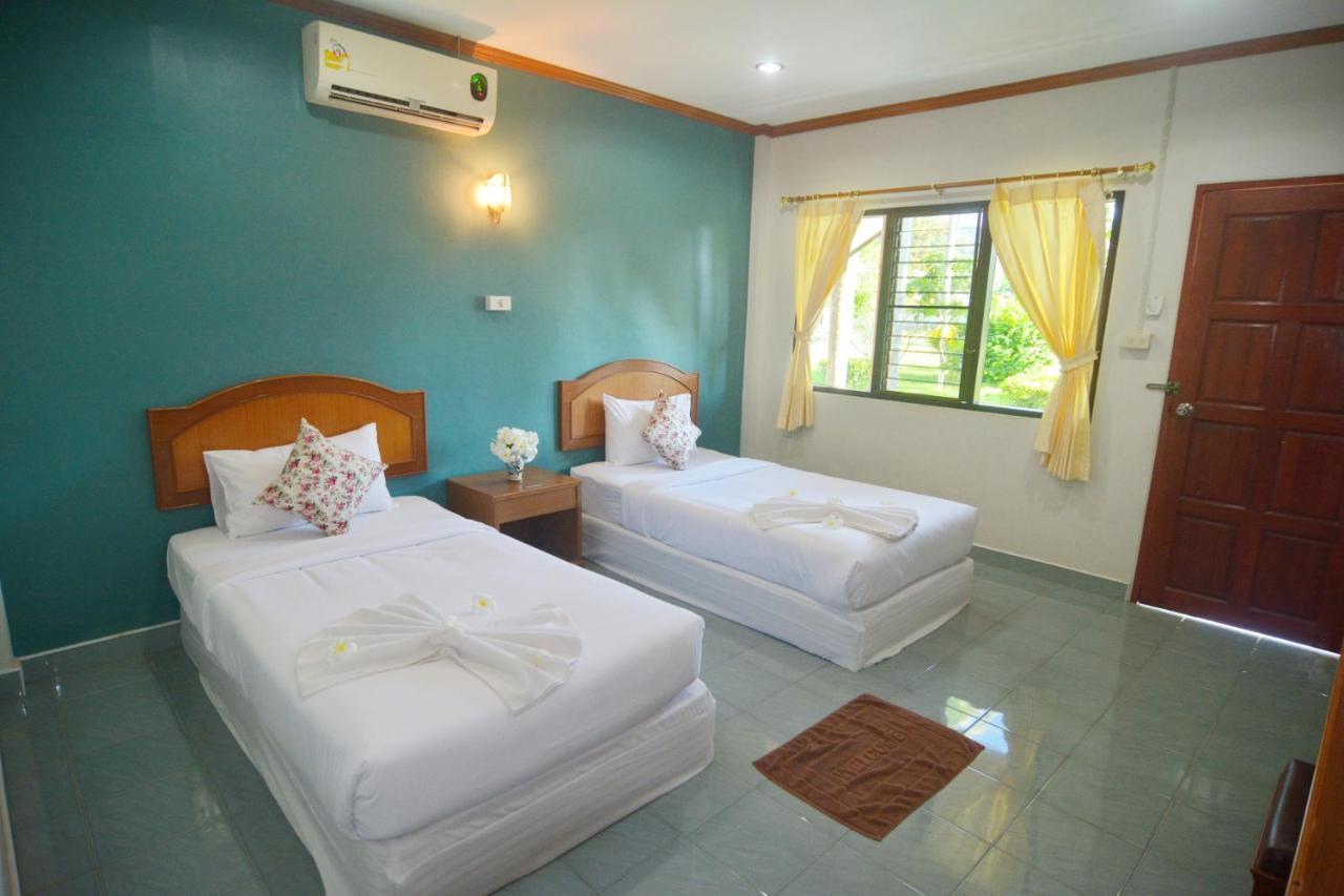 Klongdao Beach Resort Koh Lanta Exterior photo