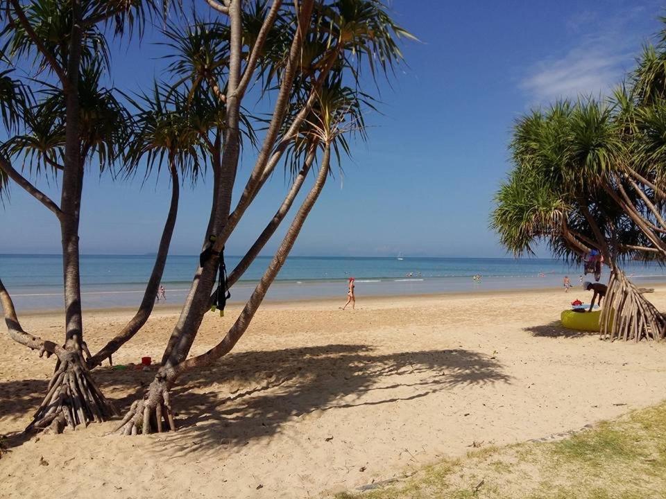 Klongdao Beach Resort Koh Lanta Exterior photo