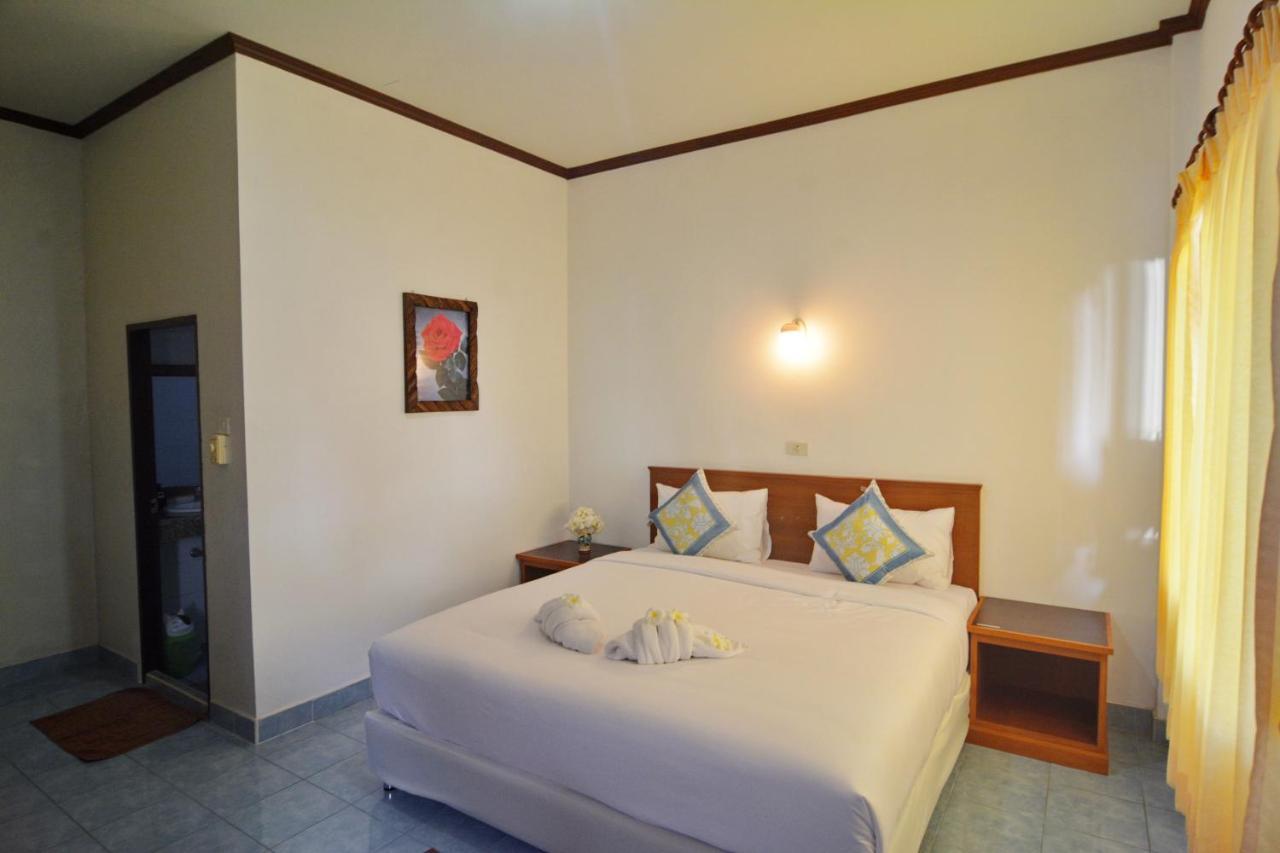 Klongdao Beach Resort Koh Lanta Exterior photo