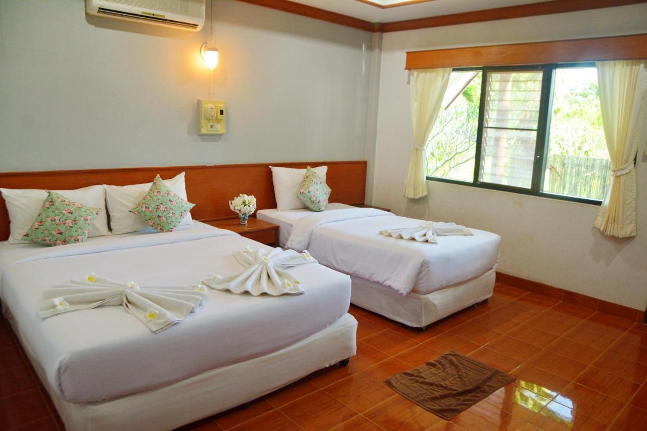 Klongdao Beach Resort Koh Lanta Exterior photo