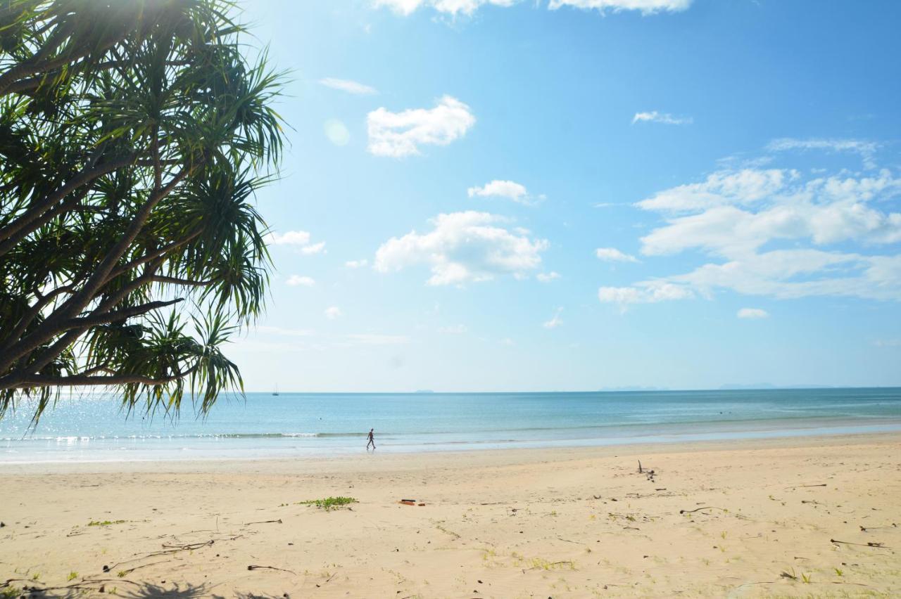 Klongdao Beach Resort Koh Lanta Exterior photo